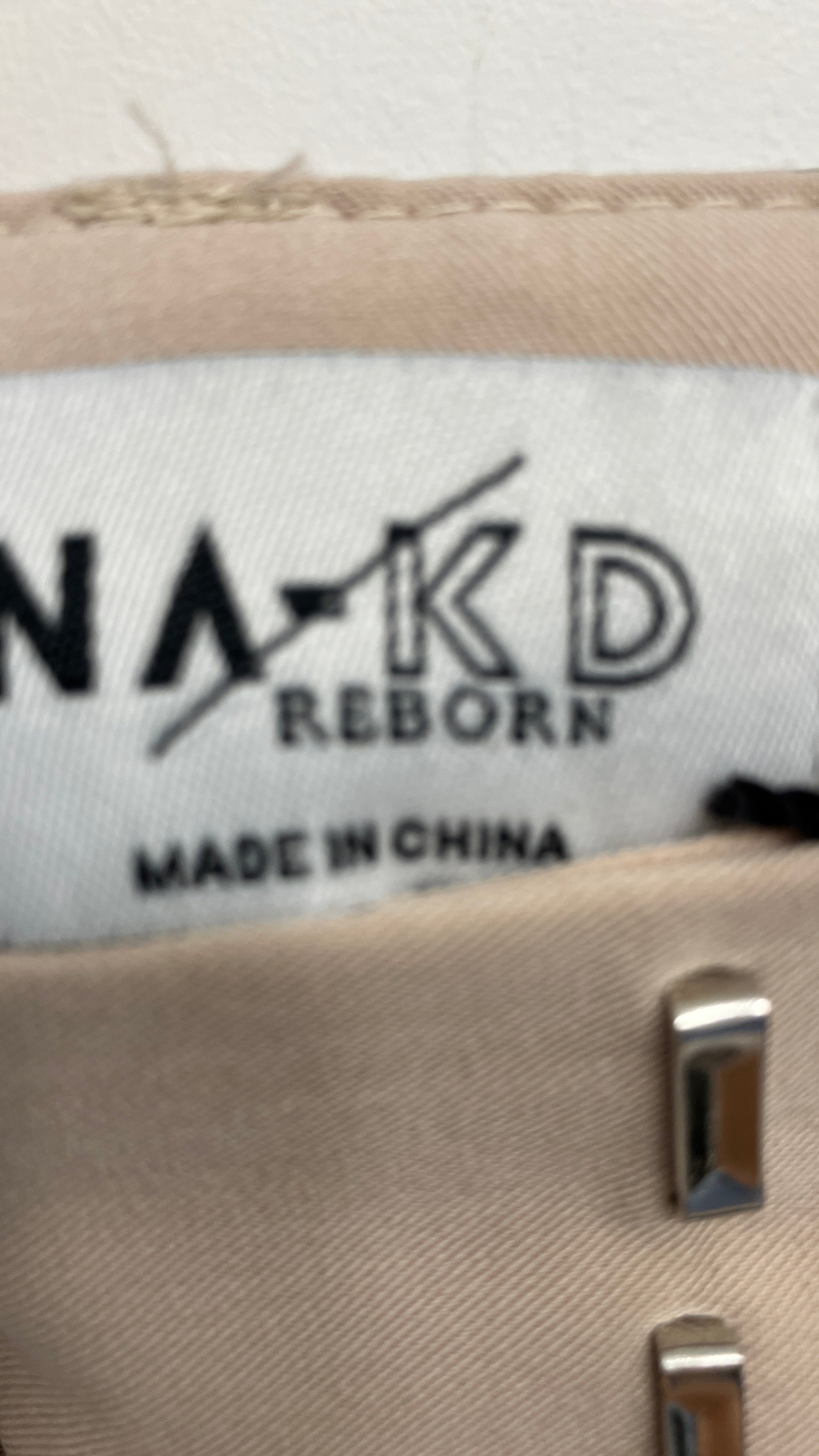 Na-kd Bukser